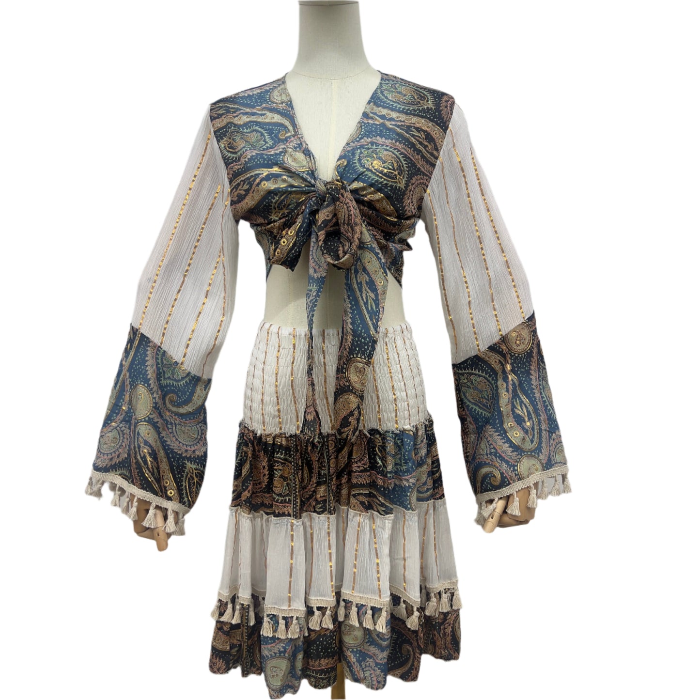 CONJUNTO / B0561