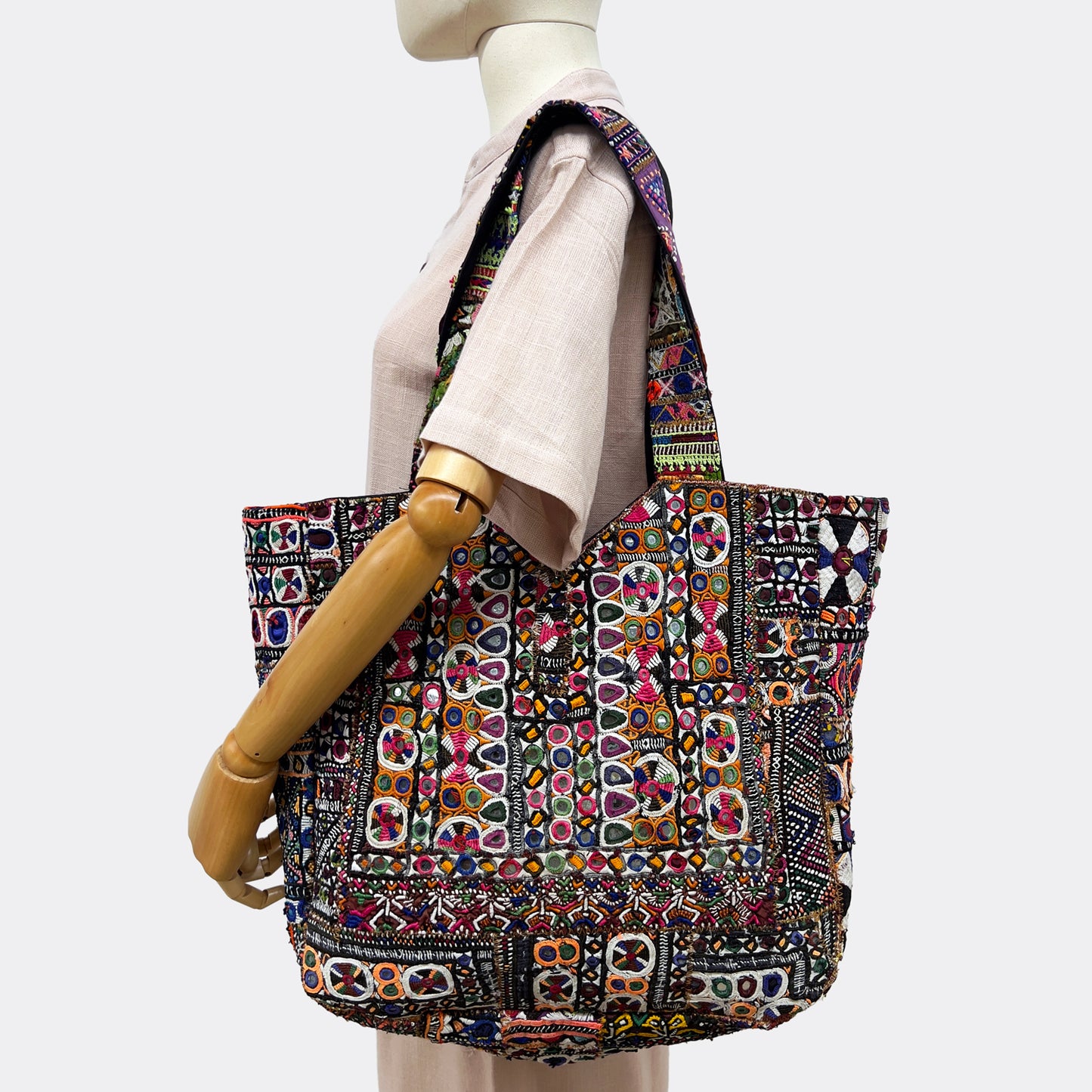 BANJARA BOLSA / REF: RC119